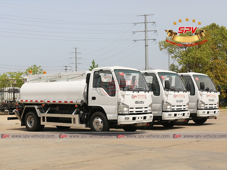 SPV-vehicle - 3 Units of 4,000 Litres Fuel Dispenser Truck ISUZU - Right Front Side View